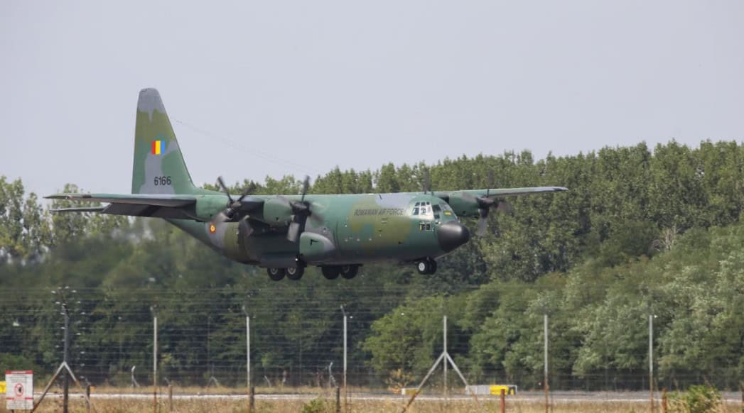 România primește încă un avion C-130H Hercules de la SUA prin programul de echipamente militare în exces