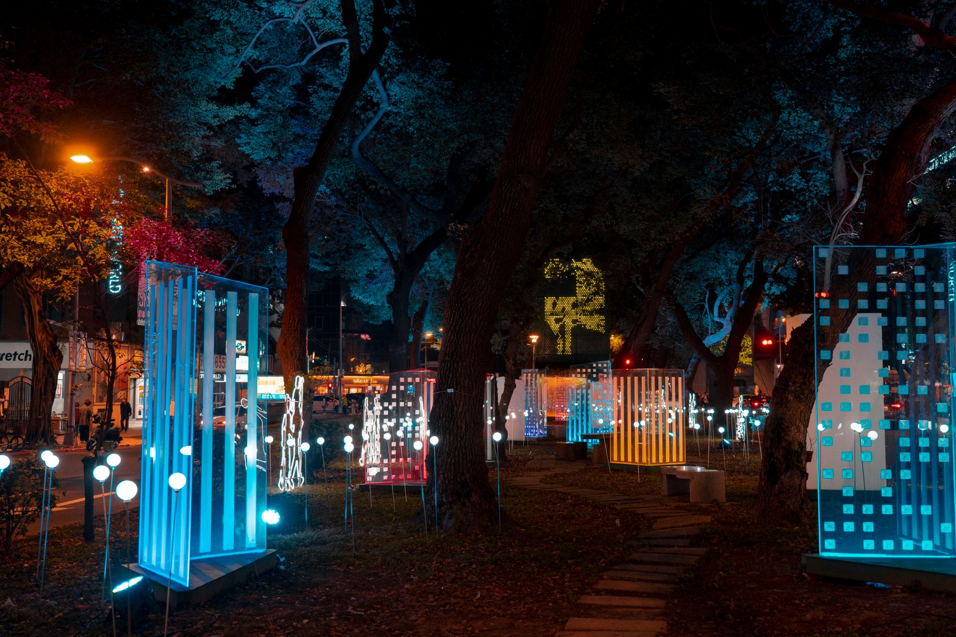 Bucureștiul primește cel mai mare parc de lumini din țară: Lumina Park debutează la Grădina Botanică