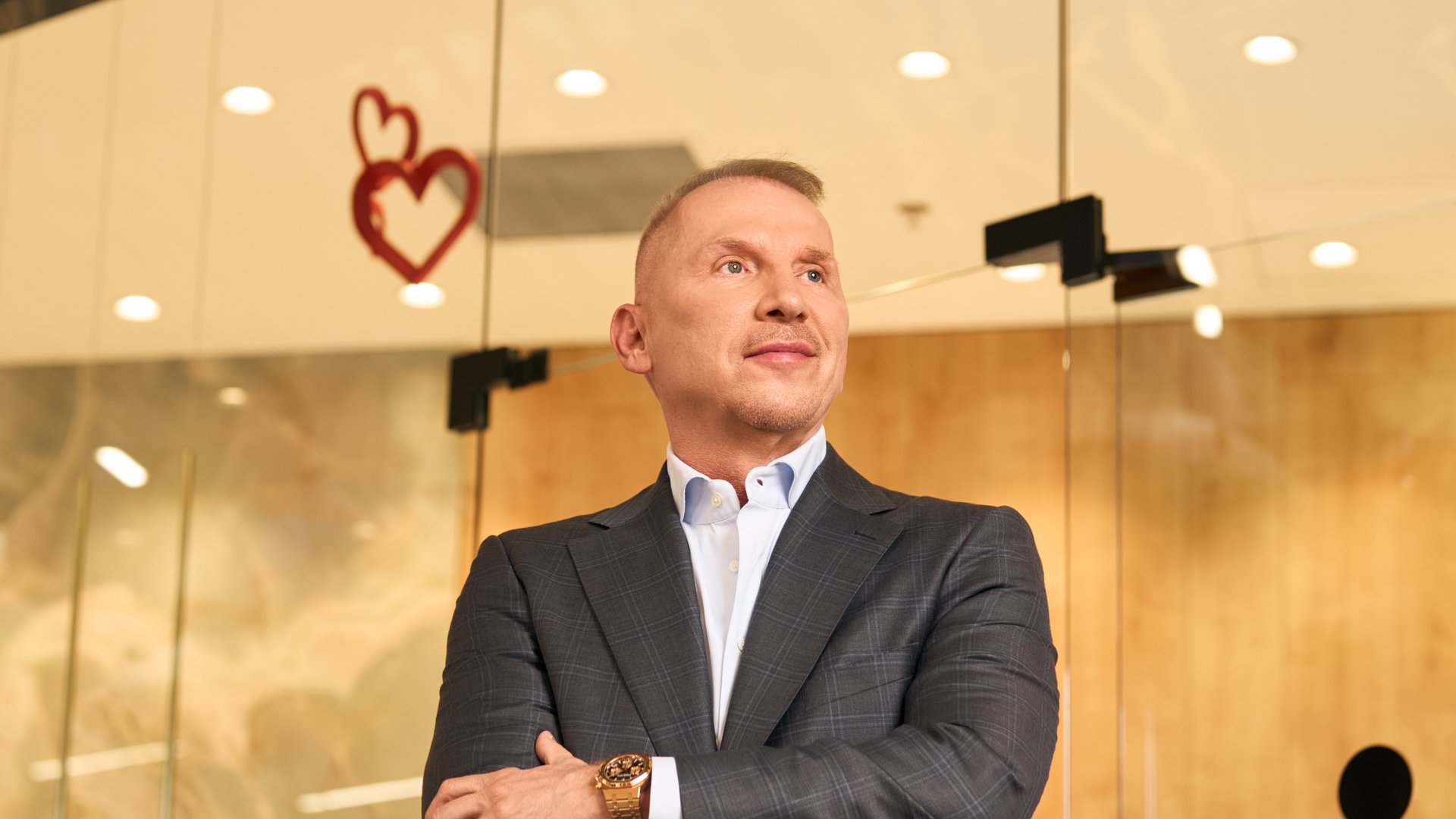 Catalin Iordachescu, omul de afaceri care deține imobile centrale în Lugano și extinde Tezaur în România