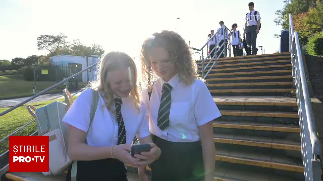Revine programul FLEX: liceenii români pot studia în SUA prin burse cofinanțate