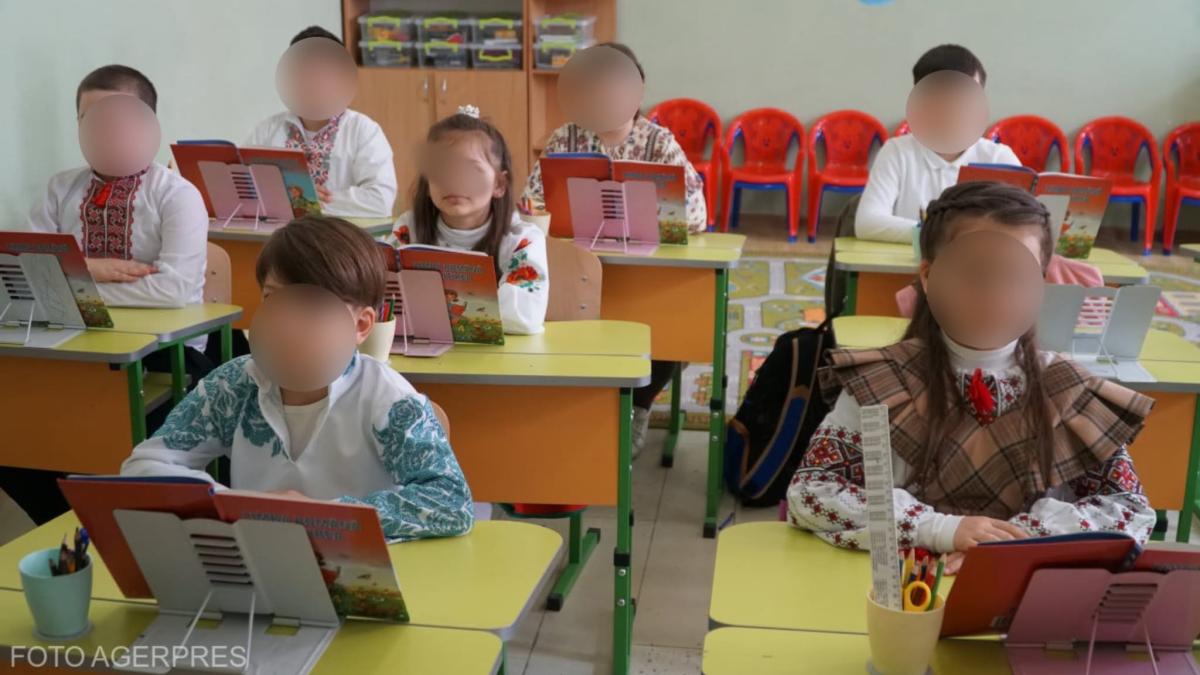 Sprijin financiar pentru elevii români din Ucraina: DRP extinde programul de burse școlare