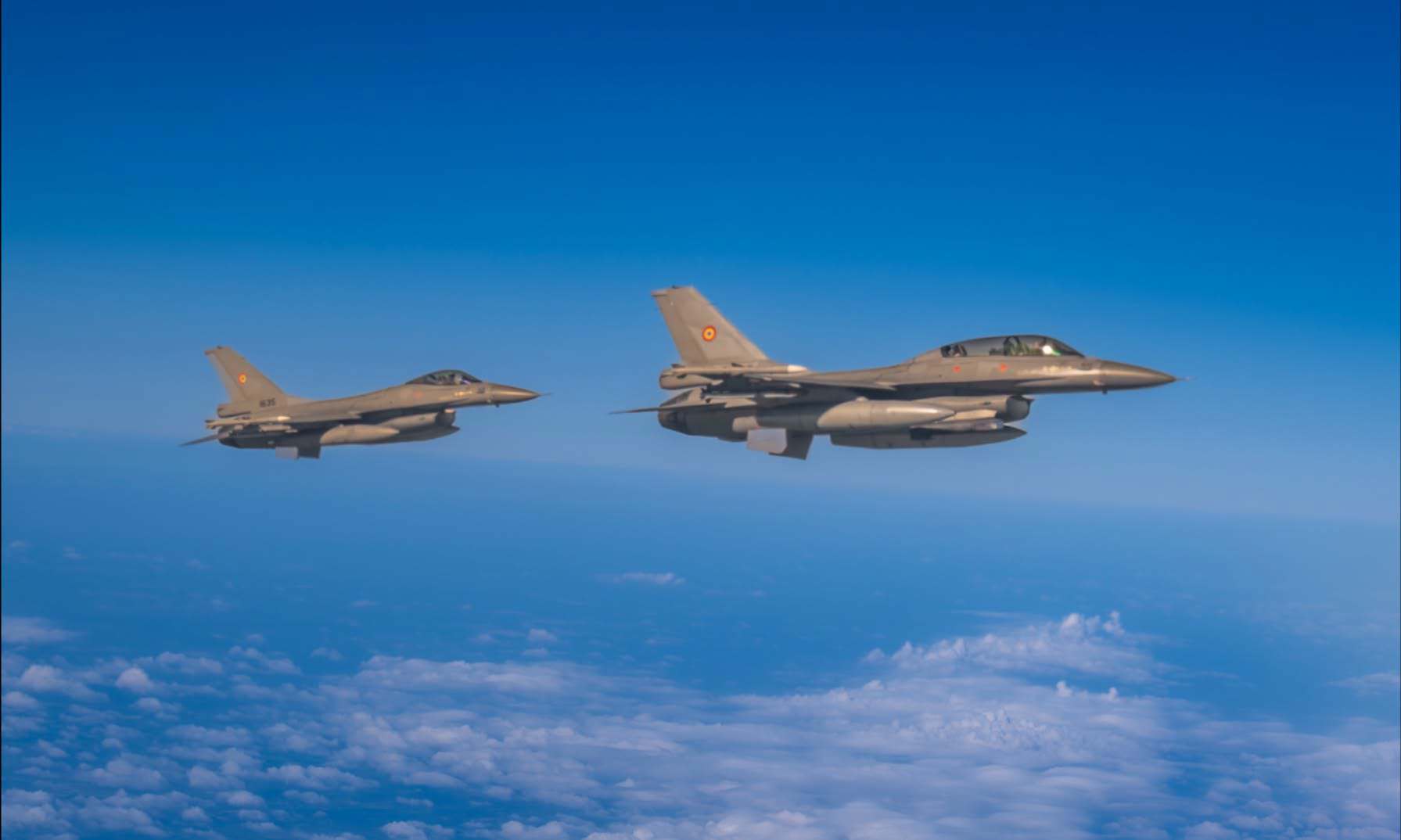 Avioane F-16 ale Forțelor Aeriene Române au doborât două drone deasupra Mării Negre