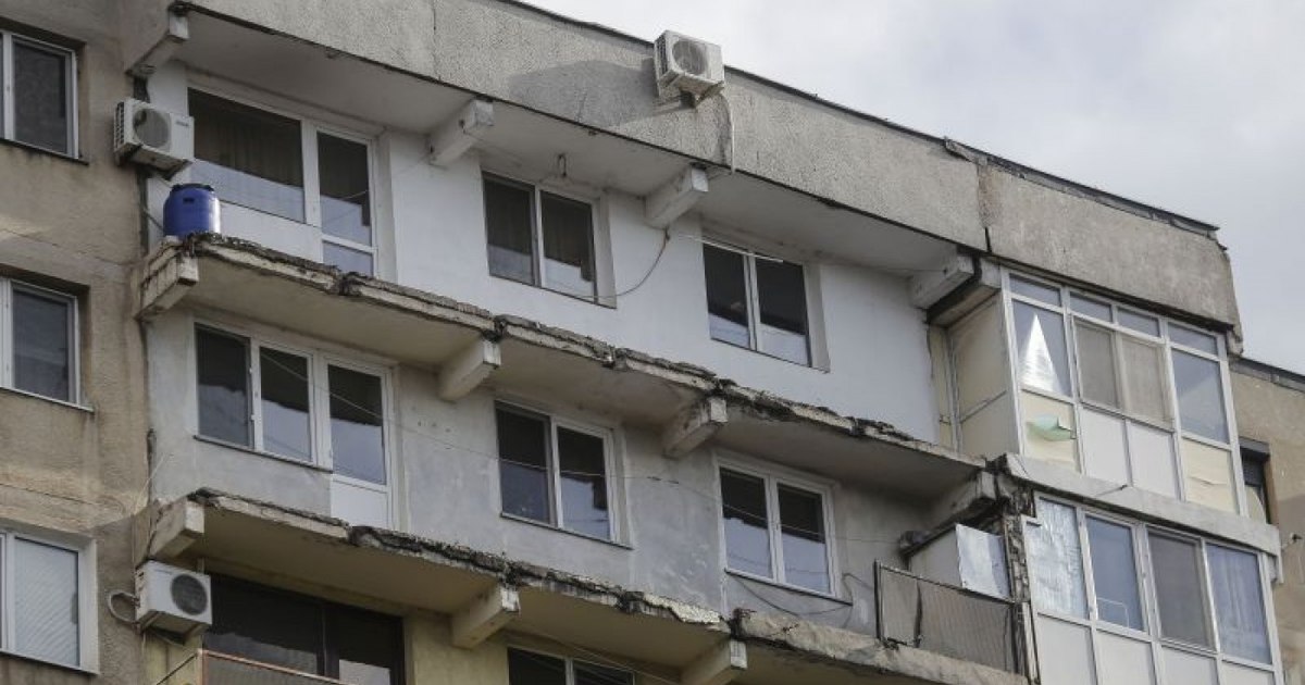 Impozit dublu pentru proprietarii care au închis balconul fără autorizație: ce prevede noul Cod al urbanismului