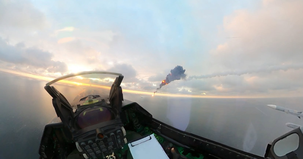 Avioane F-16 ale României au doborât două drone de atac deasupra Mării Negre