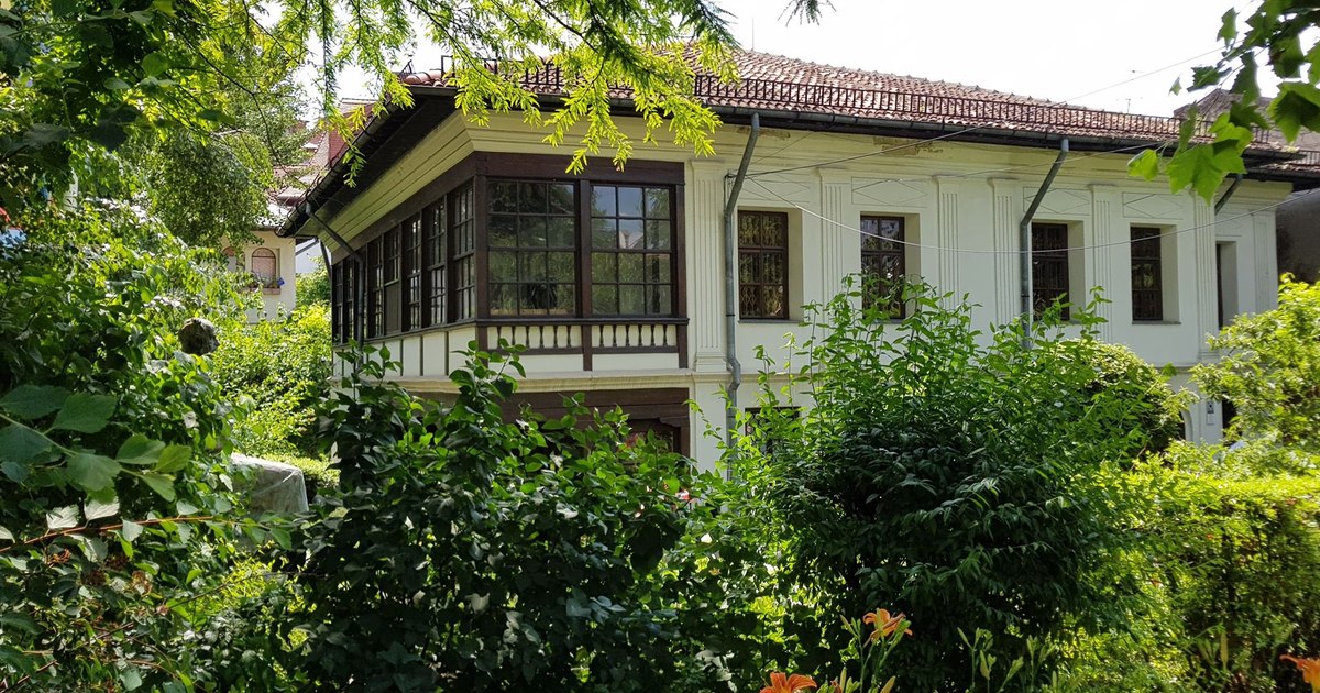 Impozitul pe locuințele din București ar putea exploda de 26 de ori din cauza noii taxe pe lux