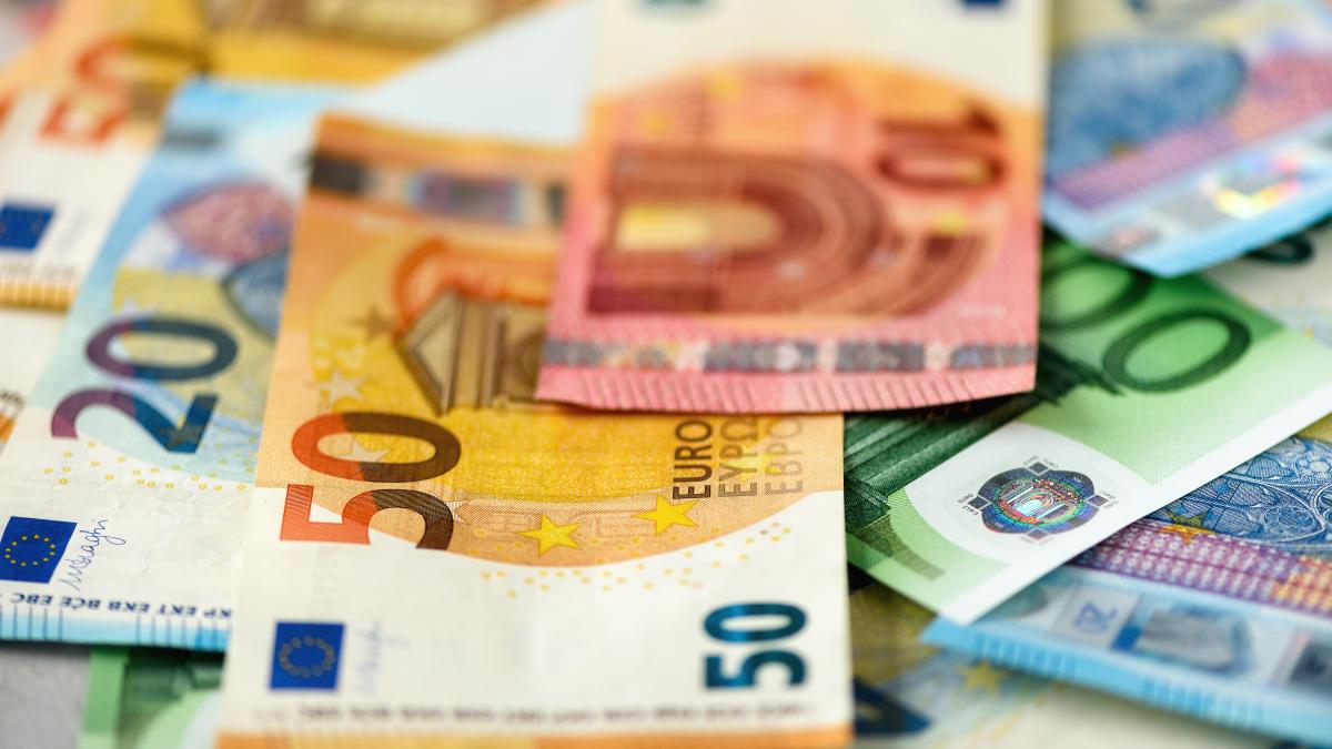 Diaspora este motorul economic al României: 22 de miliarde de euro au intrat în țară într-un singur an