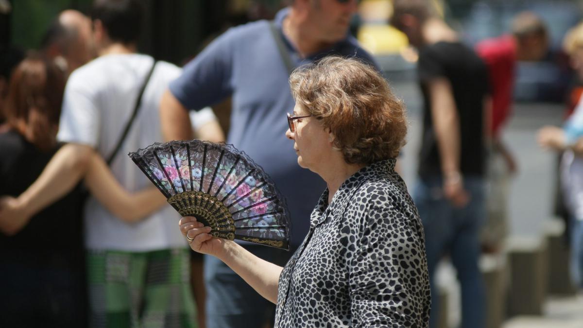 Românii sunt extrem de pesimiști: 77% consideră că țara se îndreaptă într-o direcție greșită