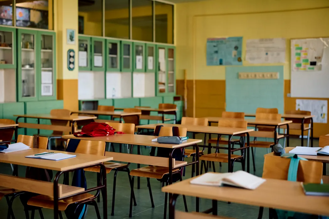 Clasa cu predare în limba română din Orlivka se redeschide după intervenția diplomației române