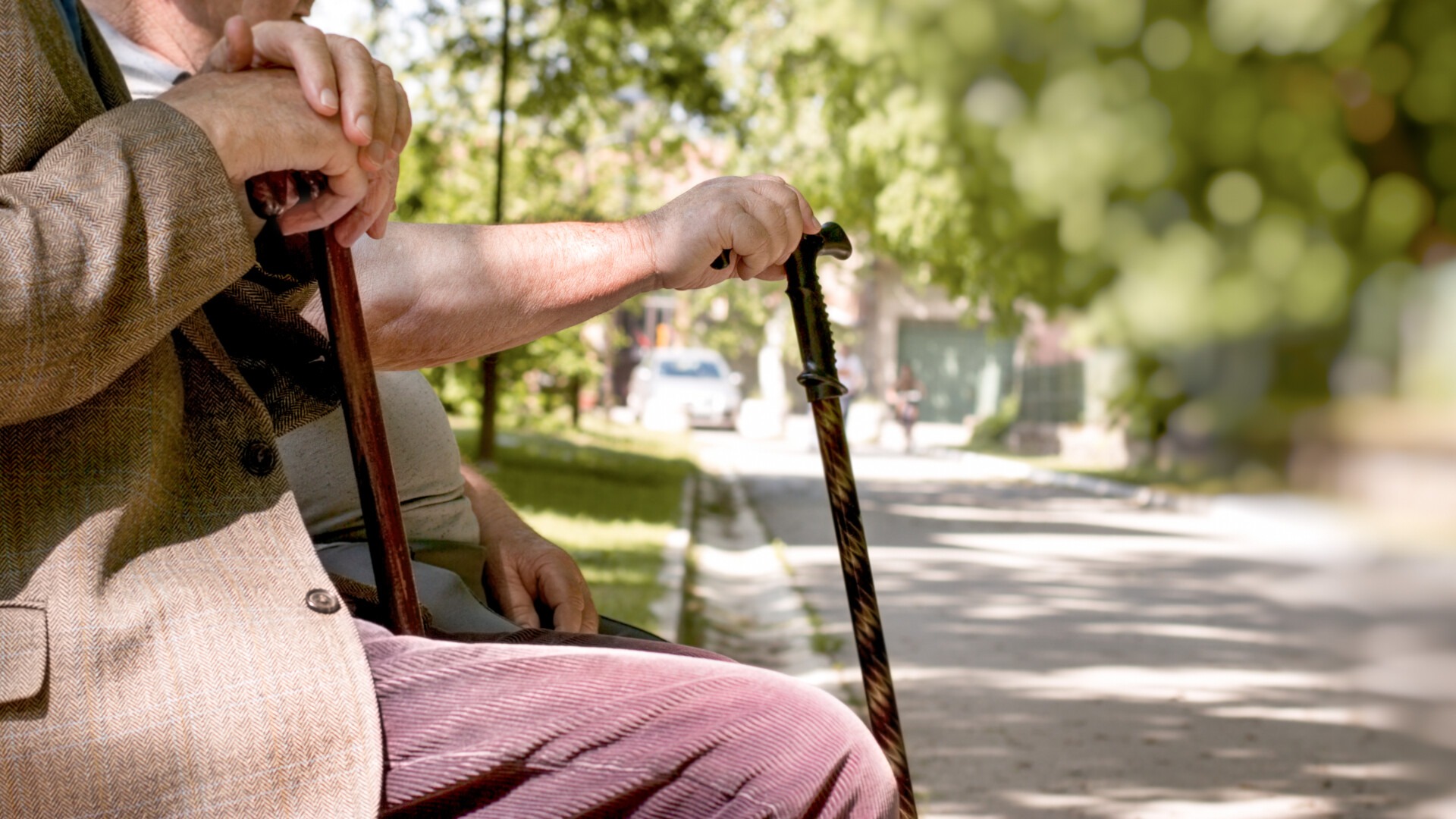 Românii au una dintre cele mai scurte perioade de viață după pensionare în Europa
