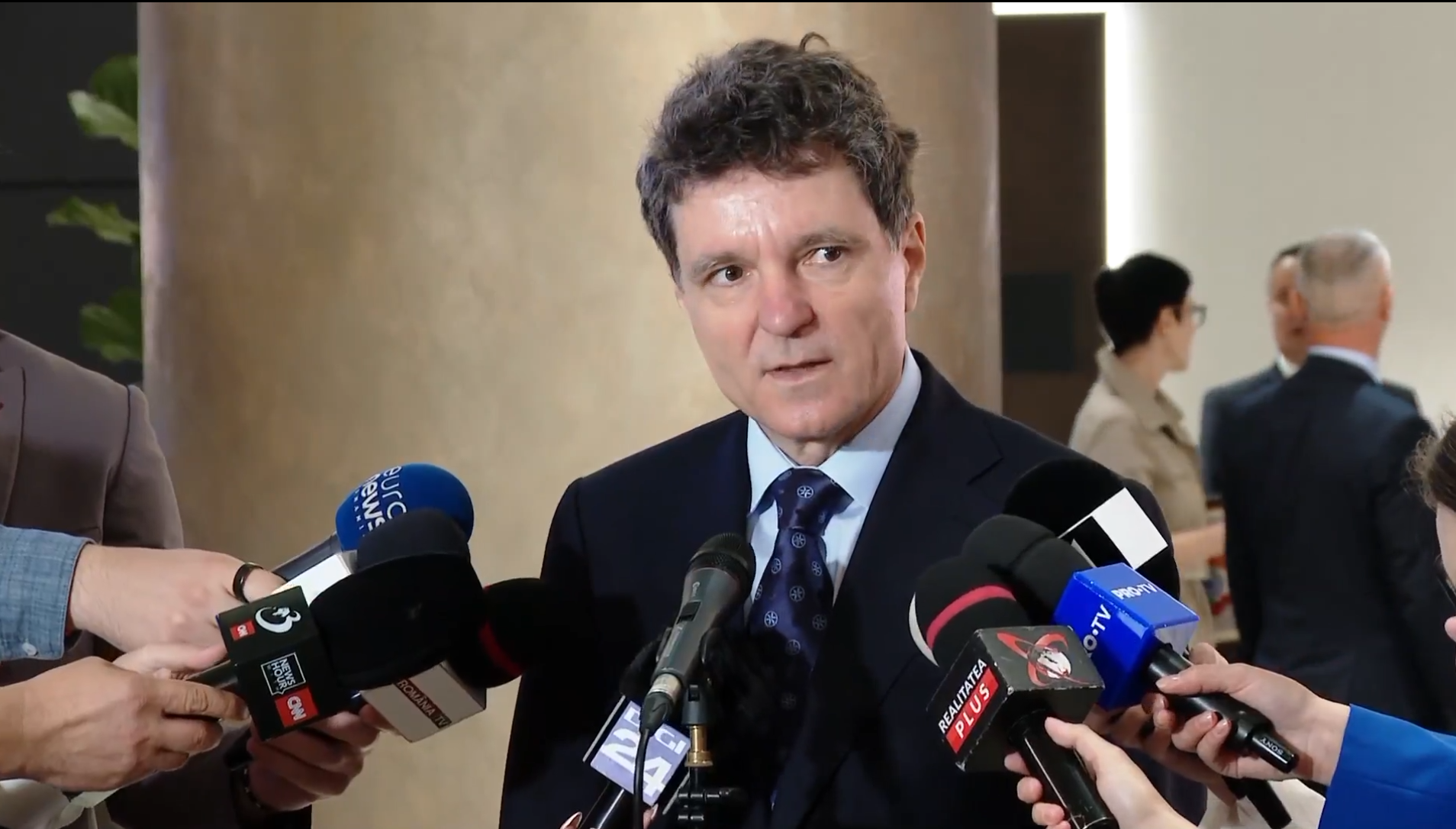 Nicușor Dan a transmis un mesaj susținătorilor lui Călin Georgescu în timpul vizitei la New York