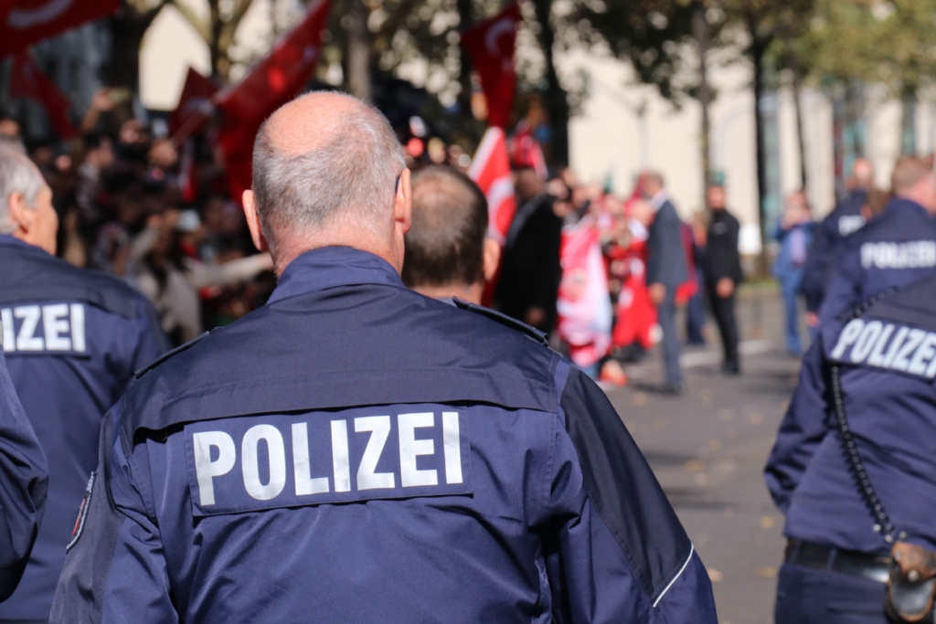 Germania intensifică lupta împotriva fraudelor cu asistență socială implicate migranti din România și Bulgaria