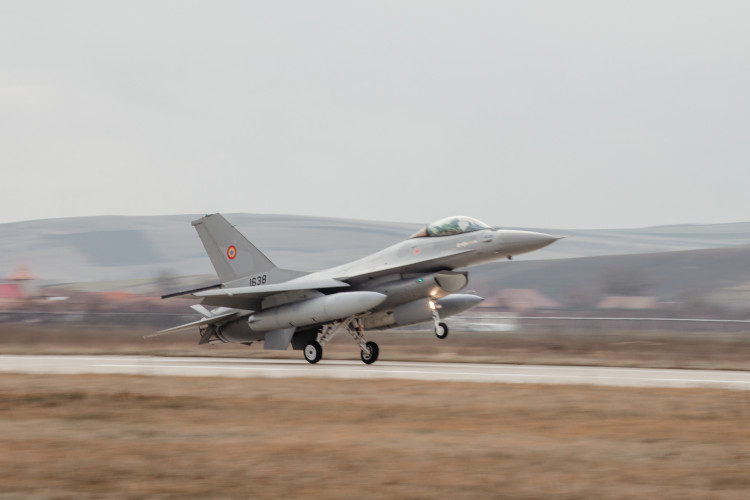 MApN trimite o echipă specializată în Tulcea pentru a căuta o dronă dispărută de pe radare lângă Somova