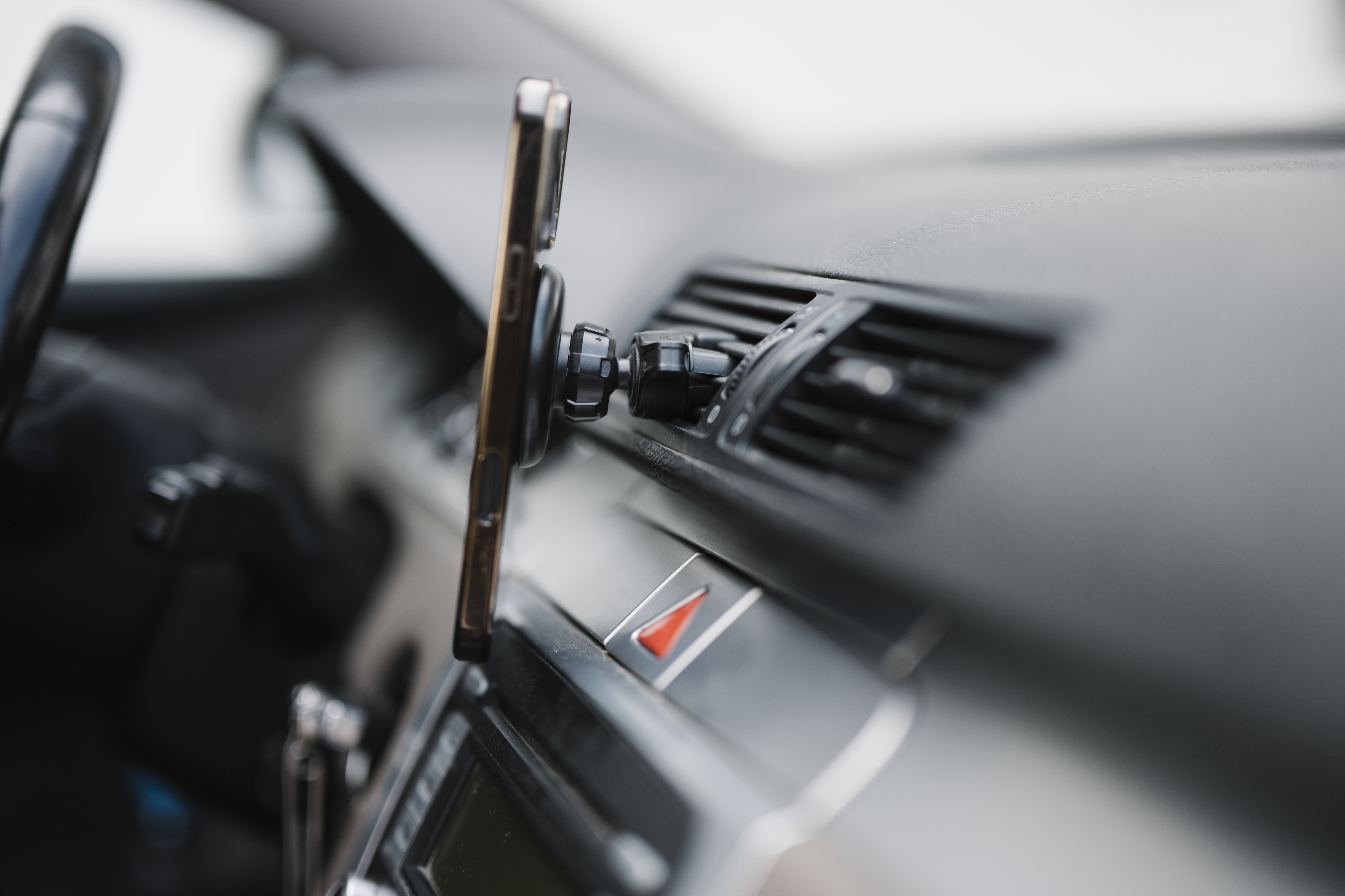 CNAIR anunță reguli de utilizare pentru aplicația TollRo: Atenție la deconectare pentru a evita taxele suplimentare