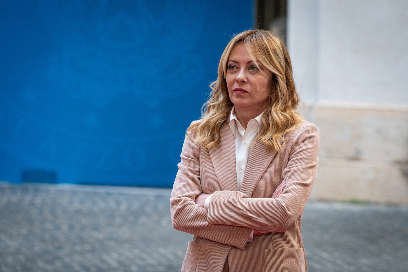 Noua lege școlară din Italia: Interdicția de a acoperi fața a intrat în vigoare