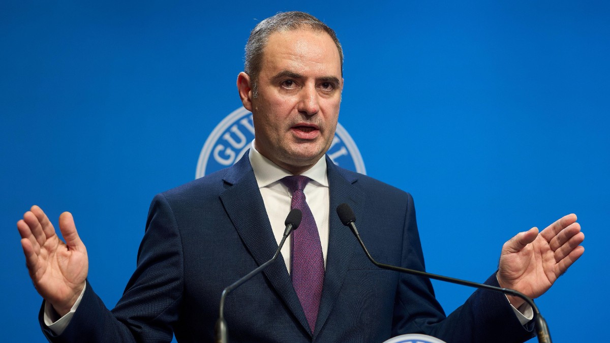 Alexandru Nazare asigură că pensiile și salariile vor fi plătite în această iarnă