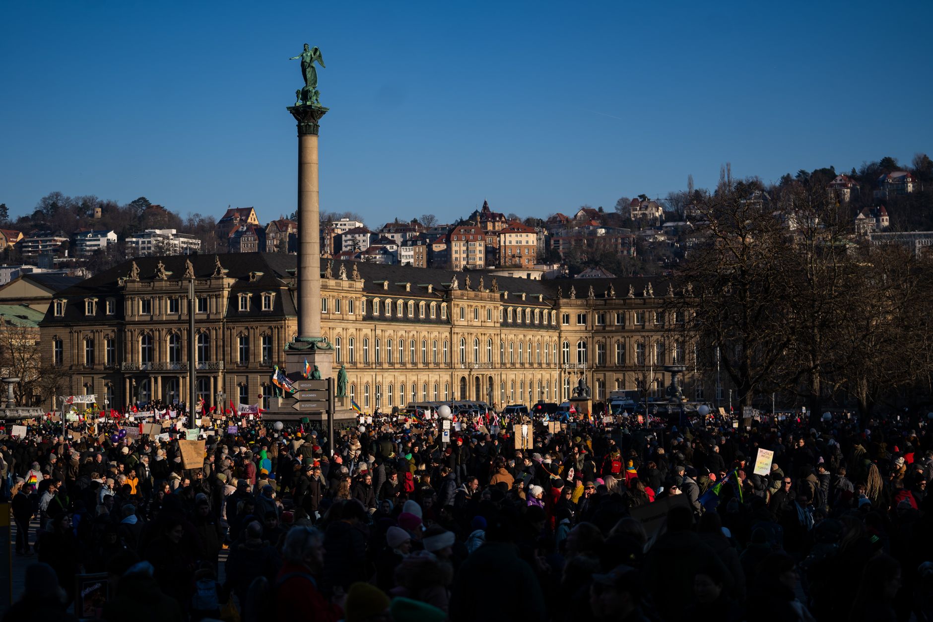 Manifestări pentru Călin Georgescu în Europa, inclusiv la Roma, sub sprijinul unor figuri politice străine