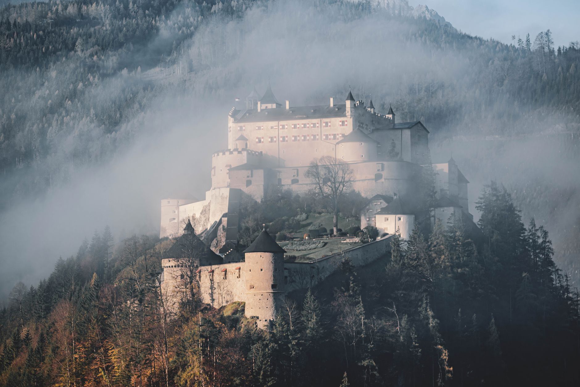 Transilvania și Castelul Bran sunt în topul celor mai bune destinații de Halloween din Europa pentru 2026