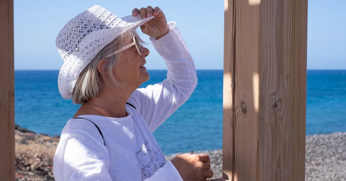 Grecia devine destinația numărul unu pentru pensionari în 2026. Cât costă un trai confortabil