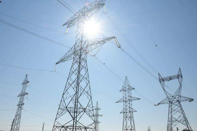 Republica Moldova: Importurile de energie electrică au crescut semnificativ în luna septembrie
