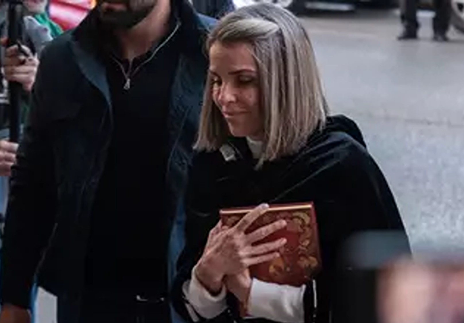 Cristela Georgescu acuză intervenții brutale: Călin Georgescu a fost încătușat în fața copiilor