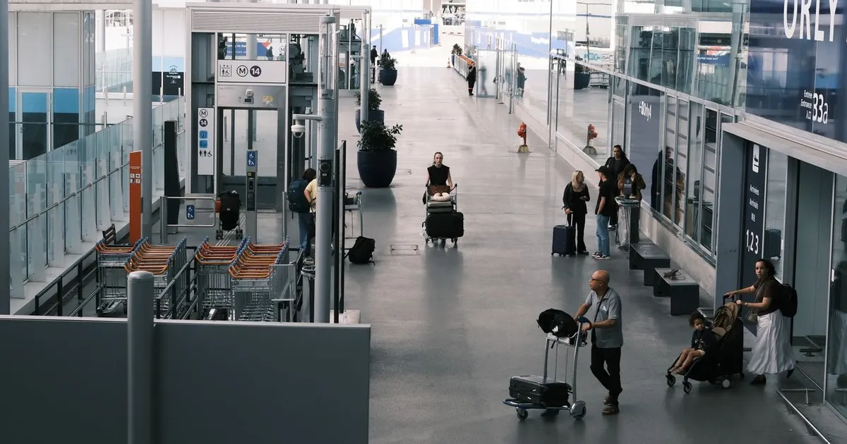 Avertisment oficial din partea MAE pentru românii care călătoresc în Belgia: Perturbări majore la transport