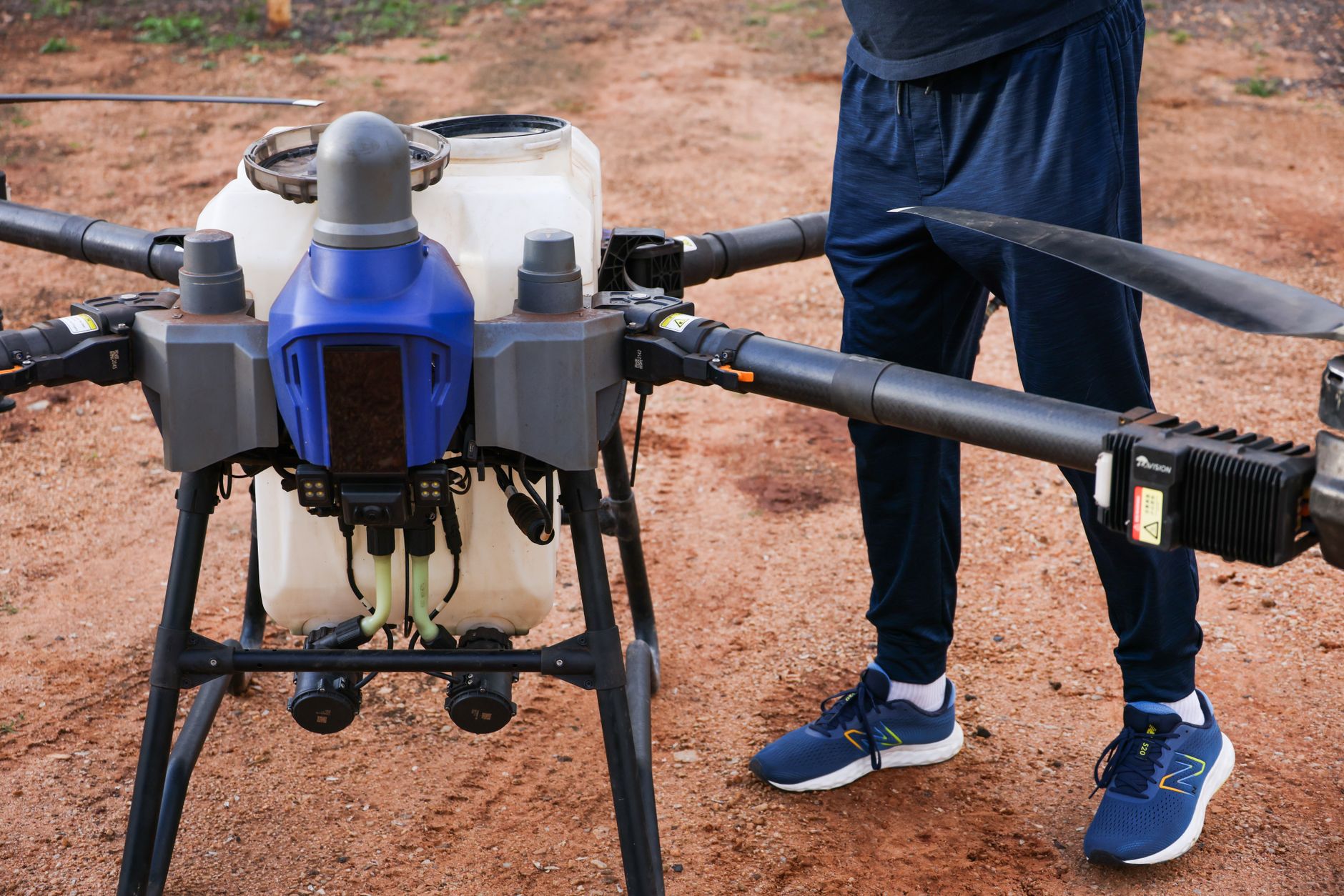Armata Română vizează un parteneriat cu Dacia pentru producția dronei terestre Scorilo