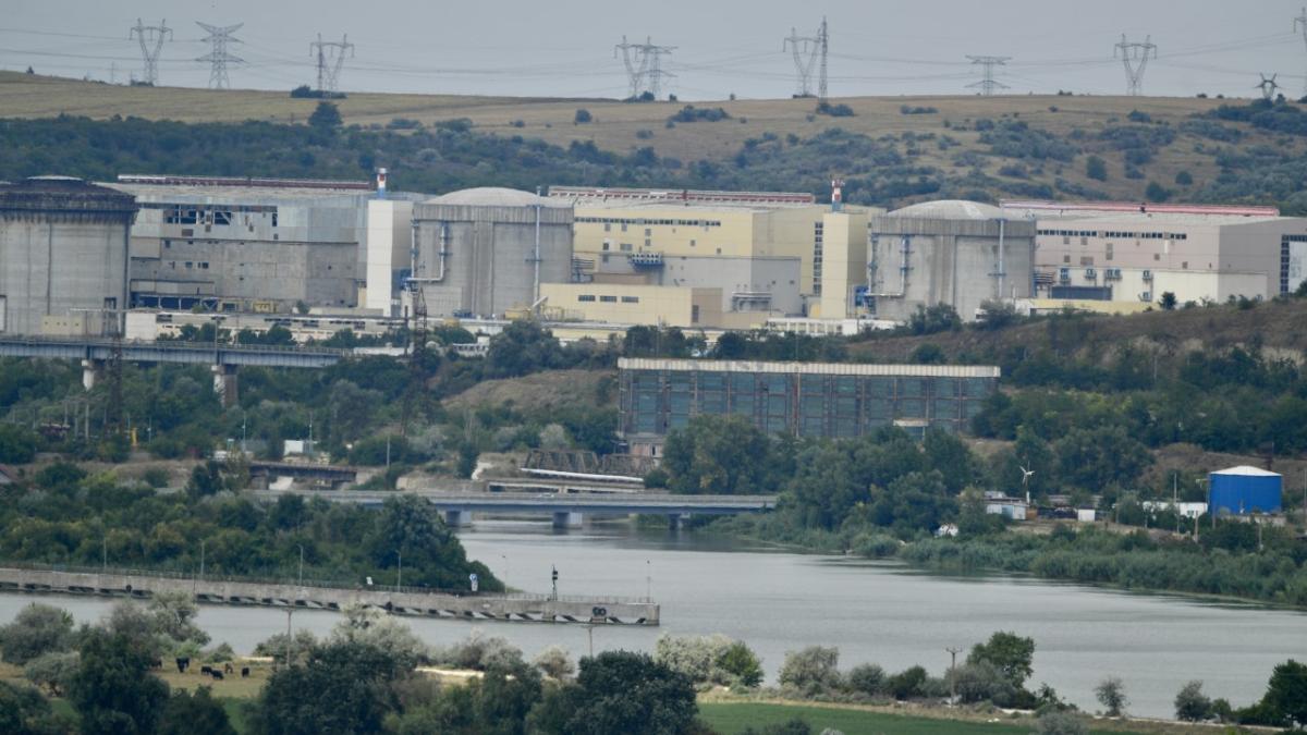 Nivelul Dunării la Cernavodă este critic: doar trei centimetri până la pragul de operare a centralei nucleare