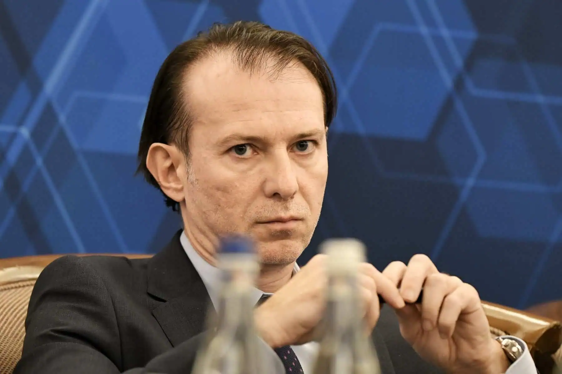 Florin Cîțu propune măsuri fiscale majore pentru bugetul anului 2027: reducerea TVA și a impozitului pe dividende