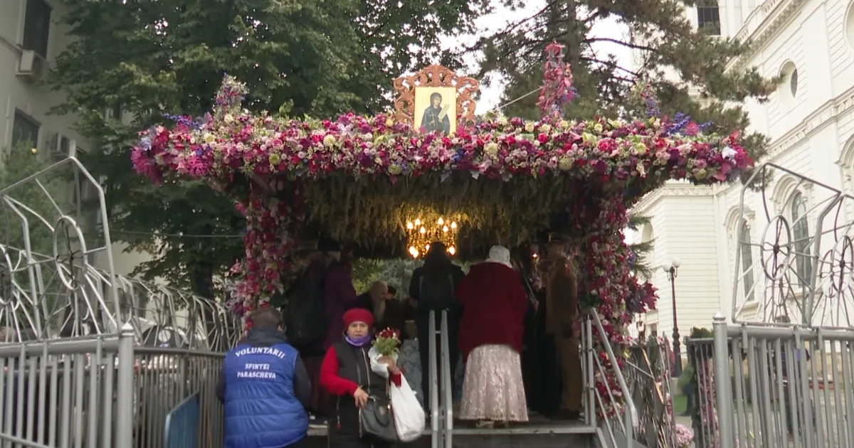 Sărbătoarea Sfintei Parascheva pe 14 octombrie: ce activități casnice sunt interzise conform tradiției